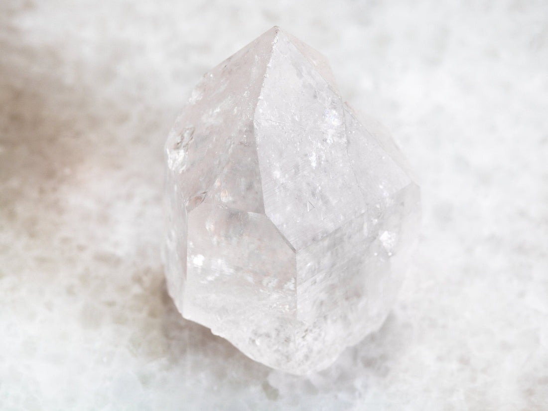 Girasol (Quartz): Physical & Optical Characteristics