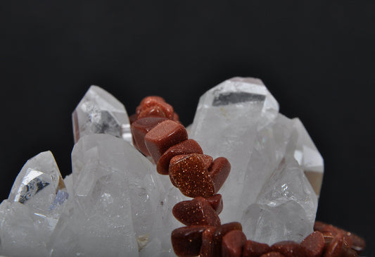 Goldstone Aventurine: Mythical & Magic Uses (Practical Guide) 