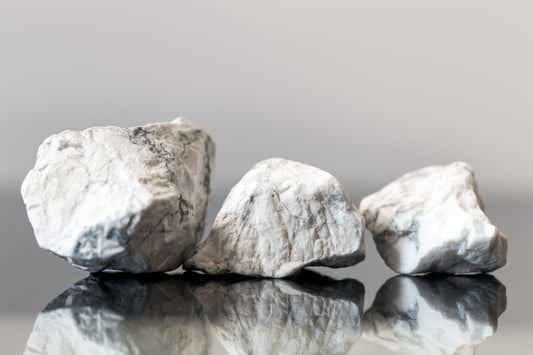 Howlite: Mythical & Magic Uses