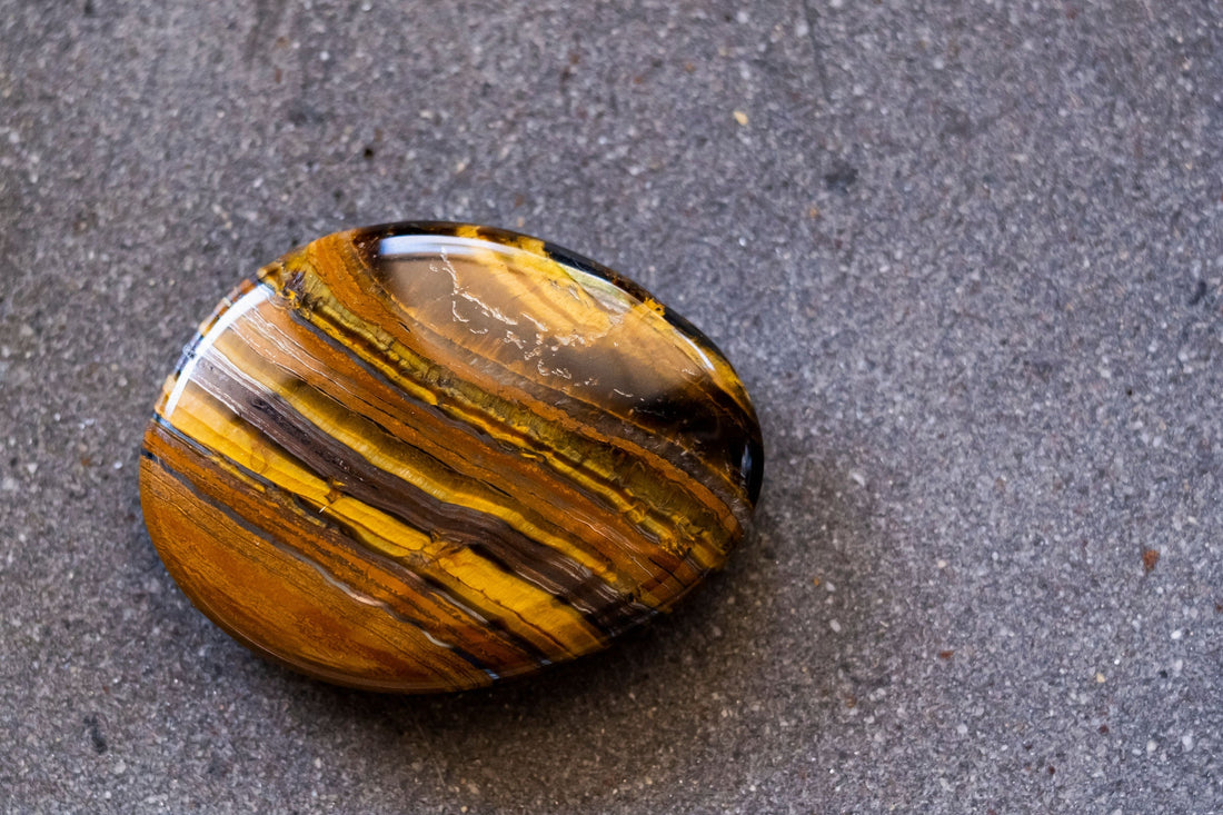 Iron Tiger Eye: Formation & Geologic Varieties