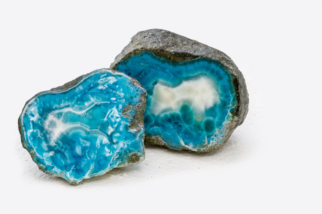 “The Blue Thread of Bahoruco” — A Larimar Legend