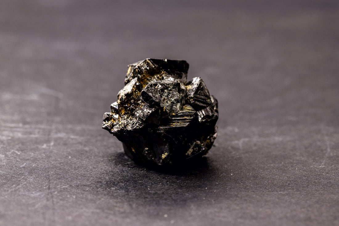 Magnetite: Formation, Geology & Varieties