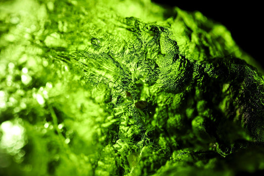 Star‑Threshold Working — A Moldavite Spell for Courageous Change