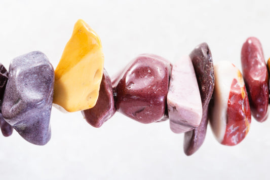Mookaite Jasper: Physical & Optical Characteristics