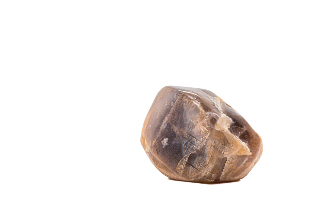 Lunar Reset — A Moonstone Spell for Release & Gentle Repatterning