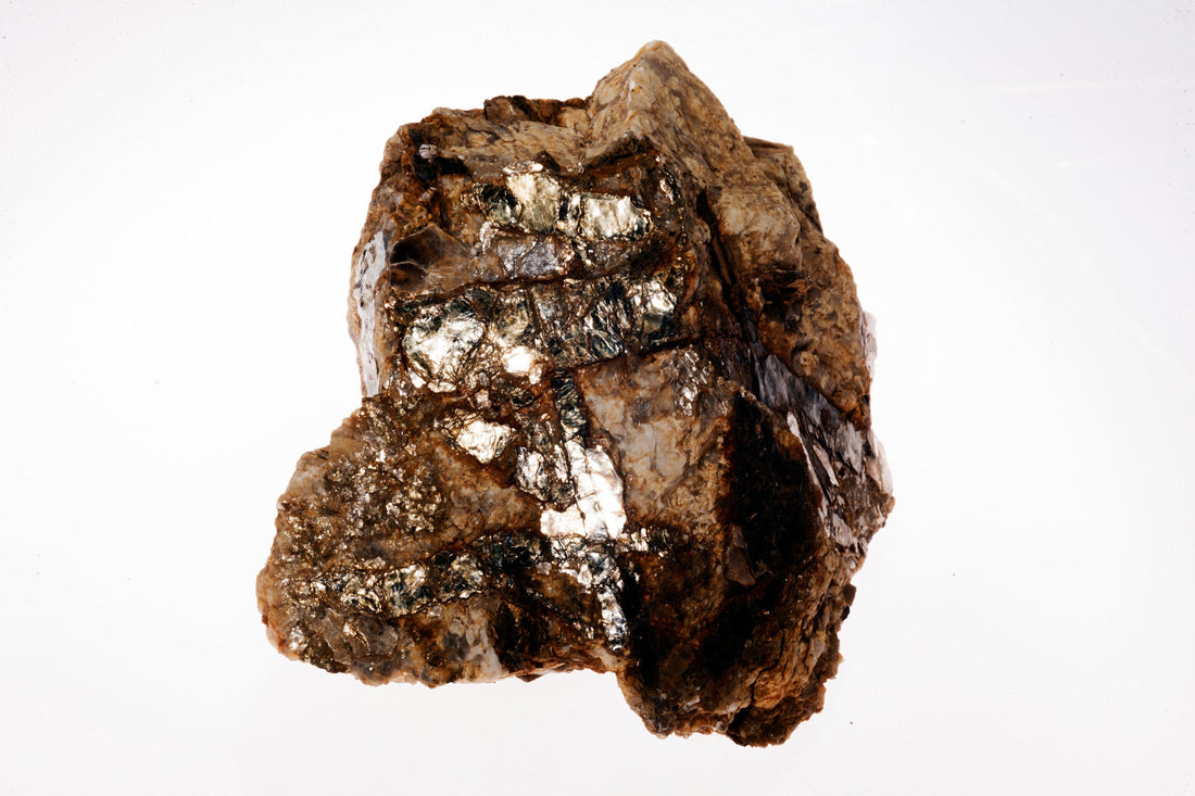 Muscovite: Mythical & Magic Uses — A Practical Guide