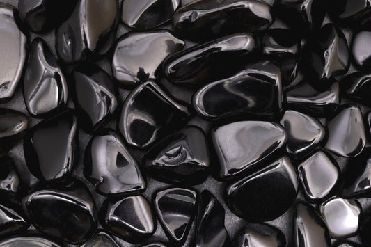 Obsidian: Physical & Optical Characteristics