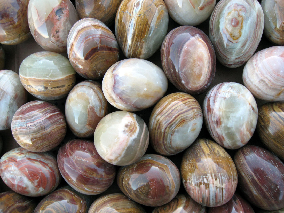 Onyx: Formation, Geology & Varieties