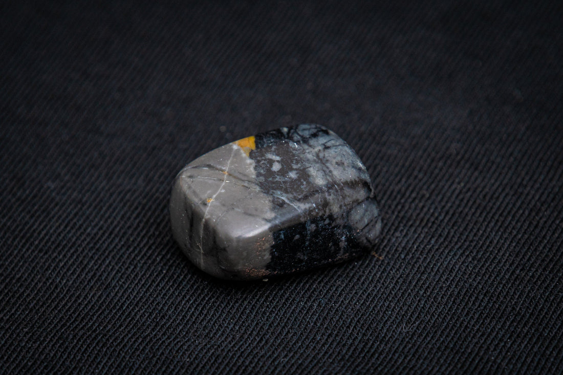 Picasso Jasper: “Lines That Became a Road” — A Legend of the Stormgrid Stone