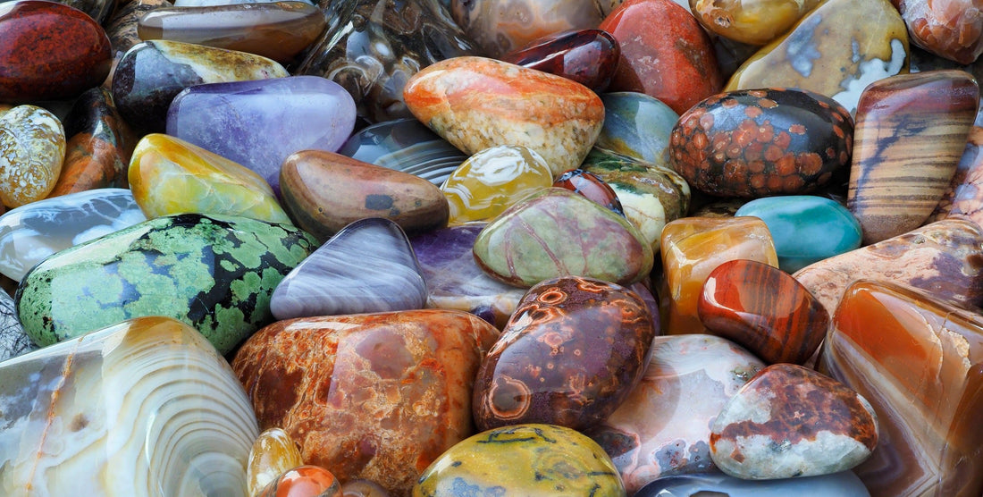 Horizon‑Compass Rite — A Guided Spell with Polychrome Jasper