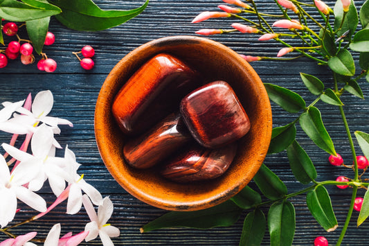 Red Tiger Eye: Mythical & Magic Uses — A Practical Guide