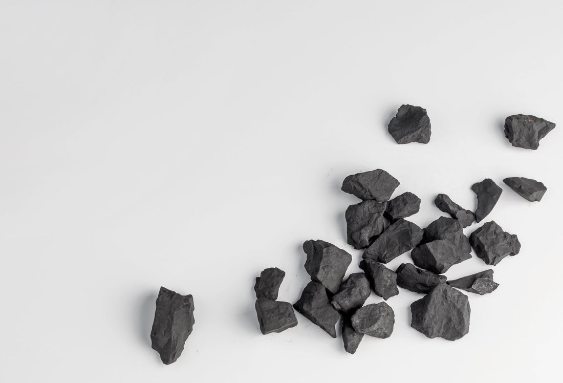 Shungite: Mythical & Magic Uses — A Practical Guide