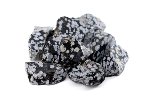 Hearth‑Snow Compass — A Snowflake Obsidian Spell