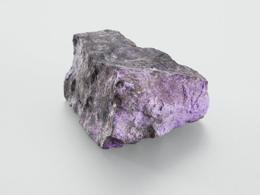 The Violet Compass — A Legend of Sugilite