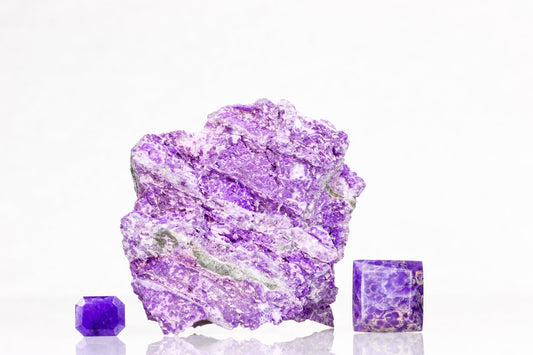 Sugilite: Mythical & Magic Uses — A Practical Guide