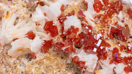 Vanadinite: Mythical & Magic Uses — A Practical Guide