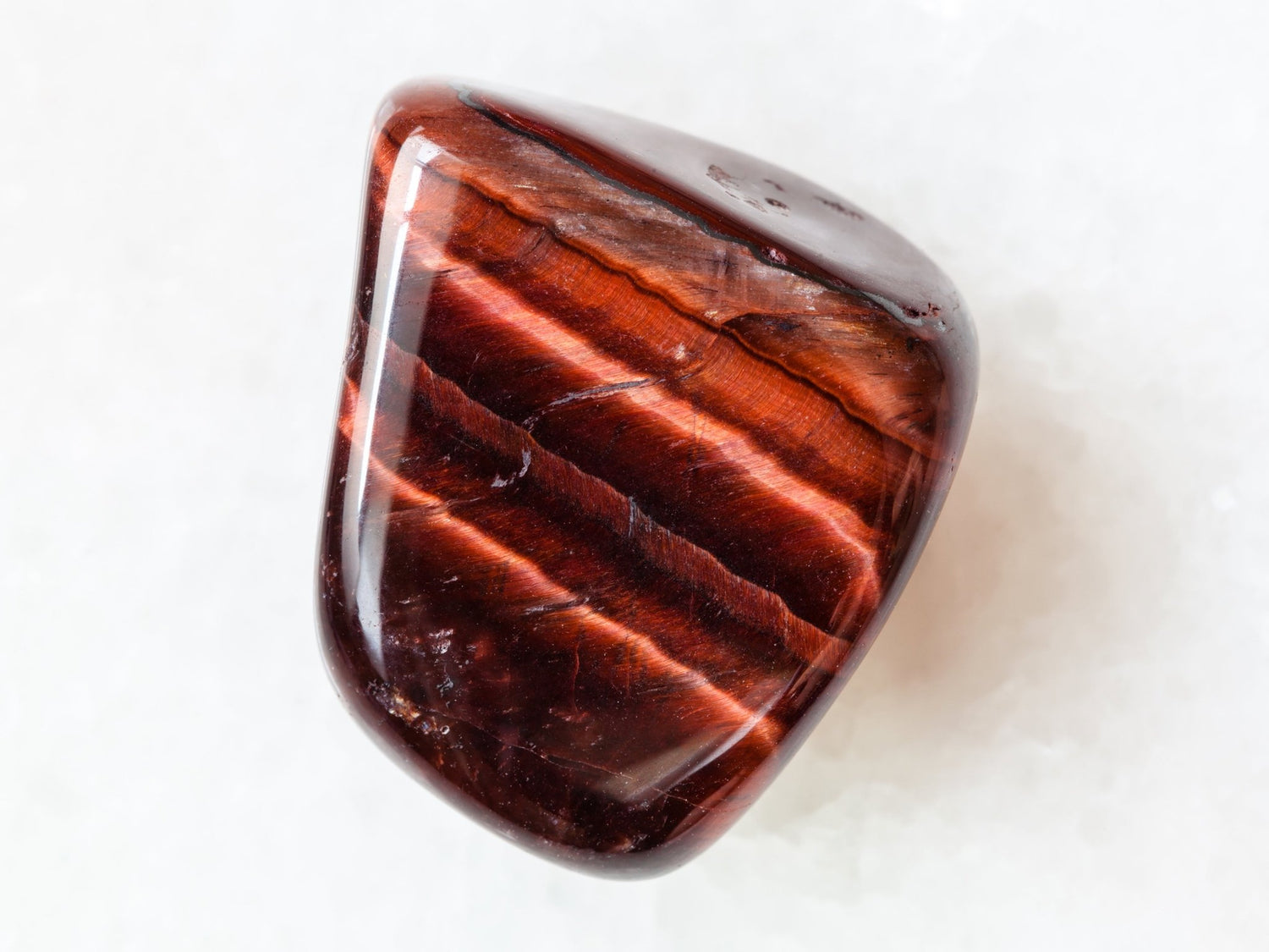 Red Tiger Eye - www.Crystals.eu