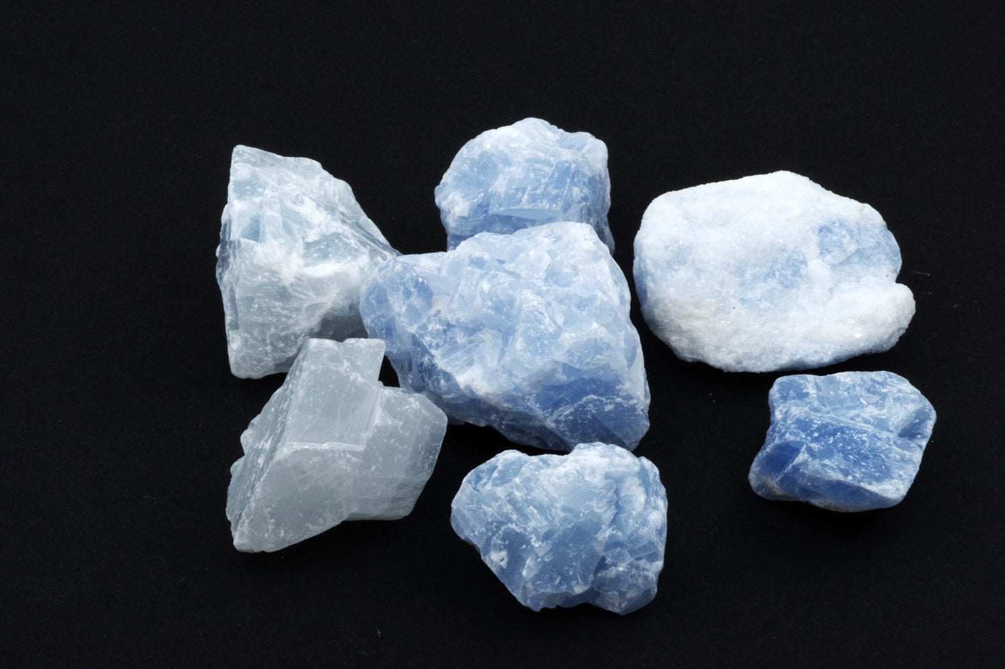 Blue calcite – Raw