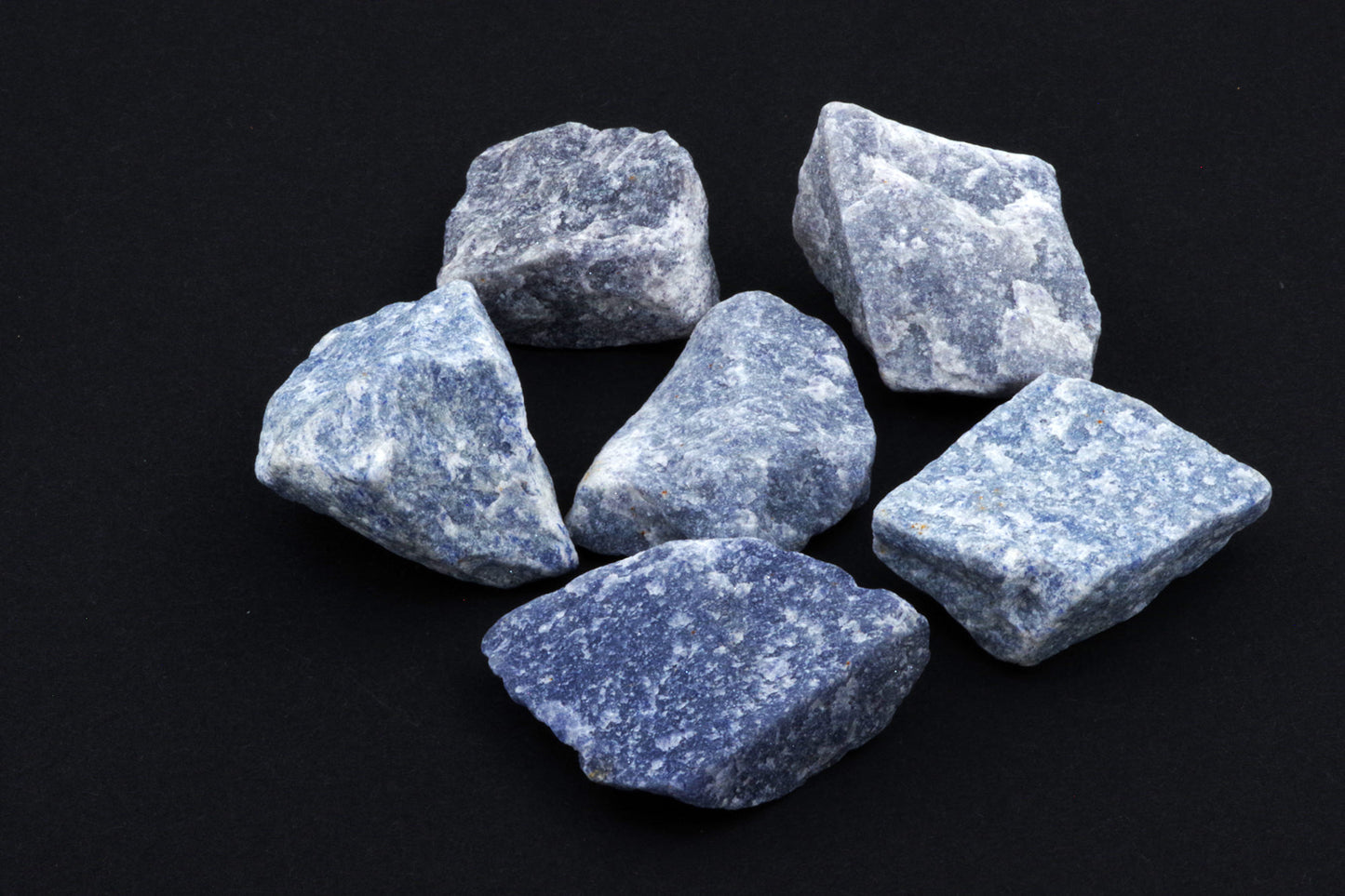 Blue quartz – Raw