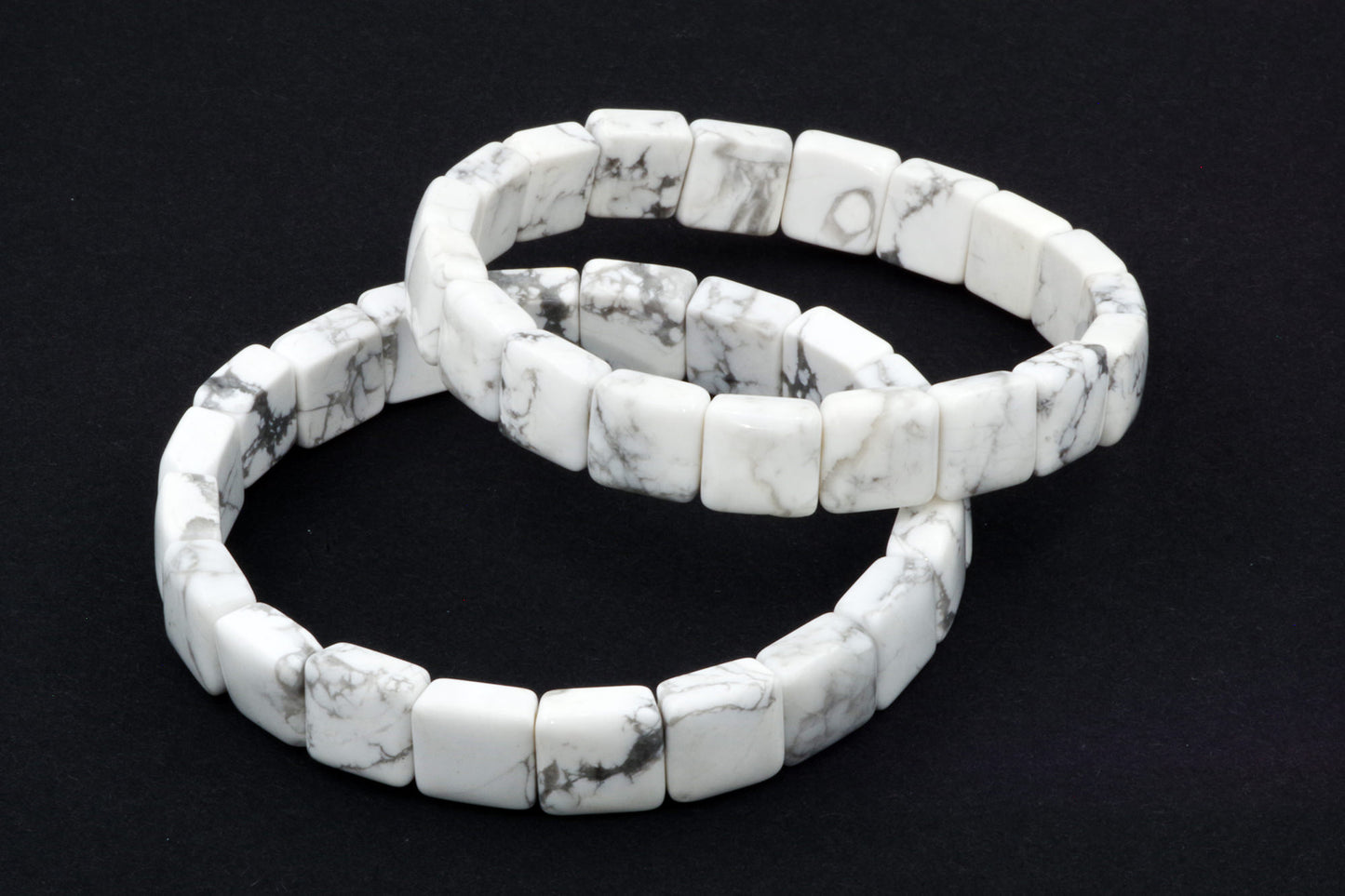 Howlite bracelet – Square