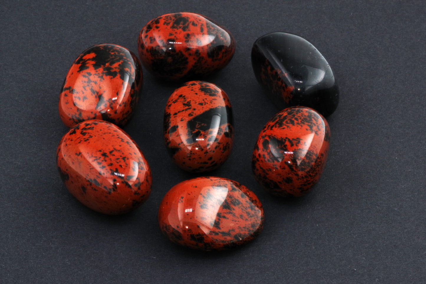 Obsidian av mahogny