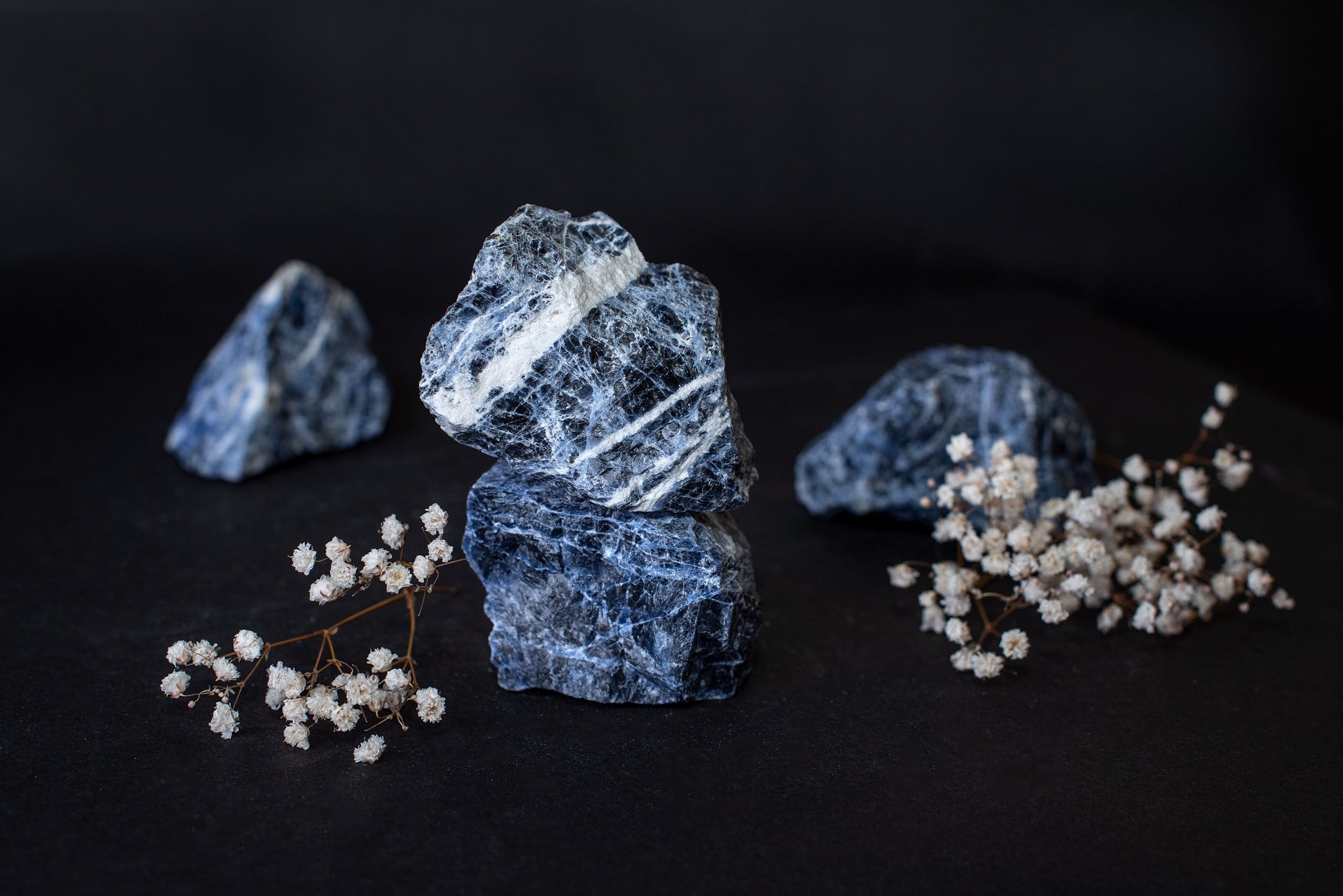 Sodalite – 0.1 - 0.3 kg - www.Crystals.eu