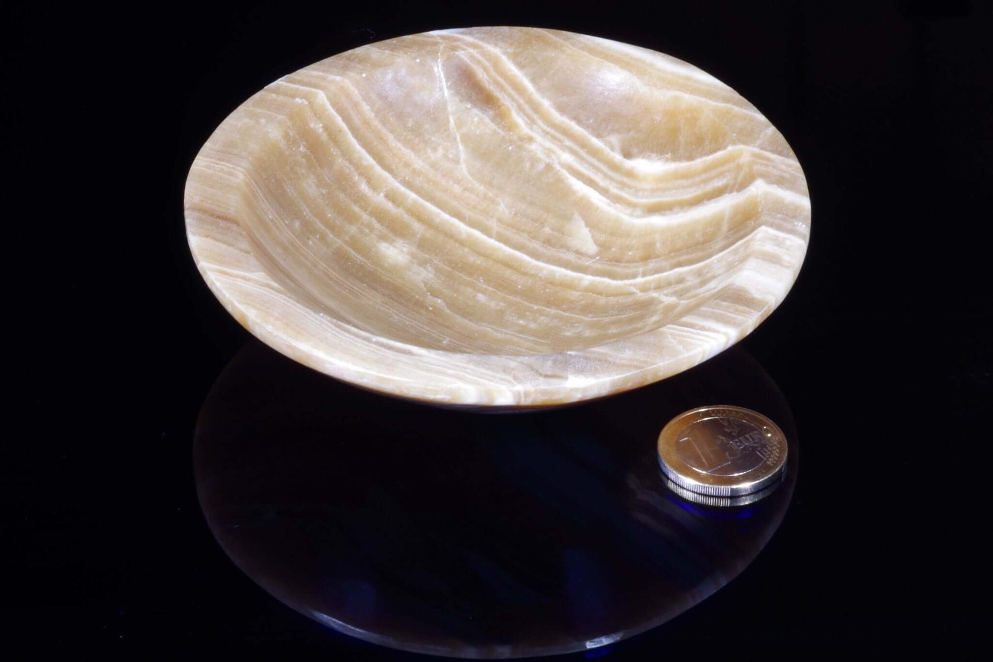 Aragonite – bowl 11cm
