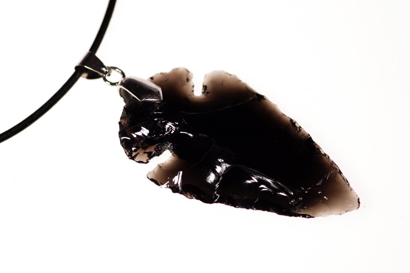 Obsidian pendant – Arrow