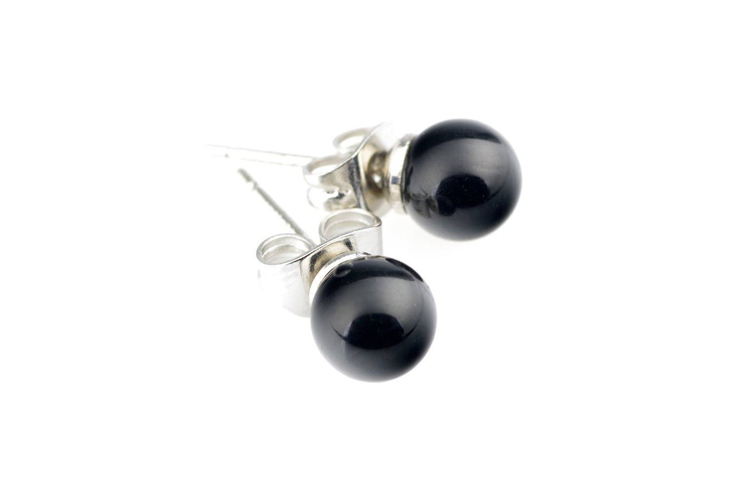 Onyx earrings – 6mm