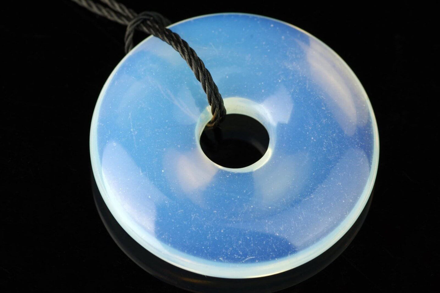 Opal glass pendant – Donut 30mm