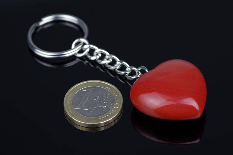 Red jasper keychain – Heart