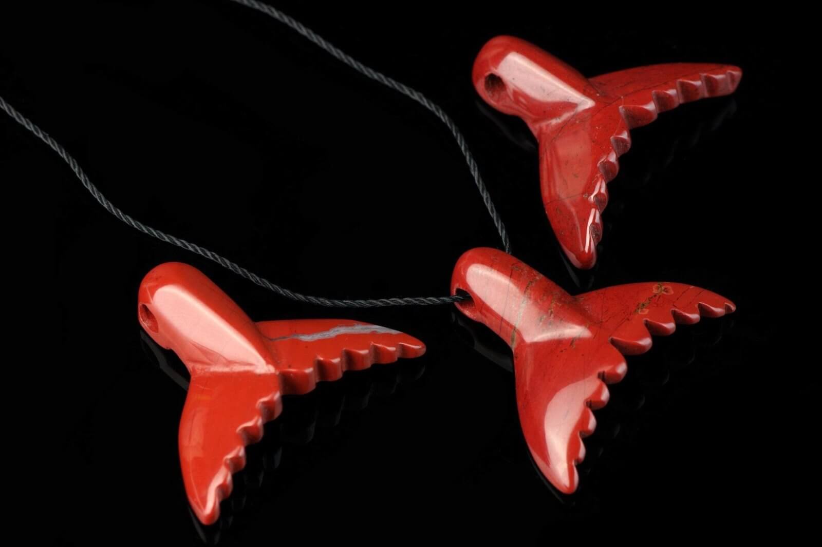 Red Jasper pendant – Dolphin tail