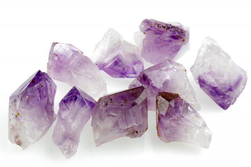 Amethyst – Point L - www.Crystals.eu