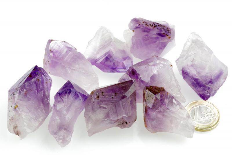 Amethyst – Point L - www.Crystals.eu